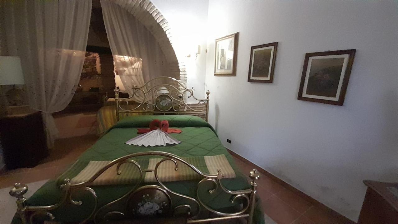 Al Cantinone Toffia المظهر الخارجي الصورة