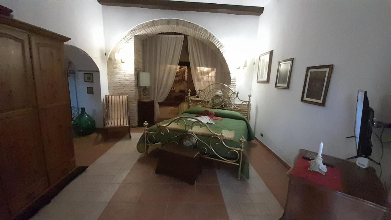 Al Cantinone Toffia المظهر الخارجي الصورة